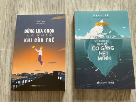 Tiki đóng gói kỹ càng, cẩn thận có bọc chống sốc cho sách luôn. Anh shipper thân thiện, lịch sự và giao hàng cực kỳ đúng theo thời gian của Tiki. Like nhé 👍