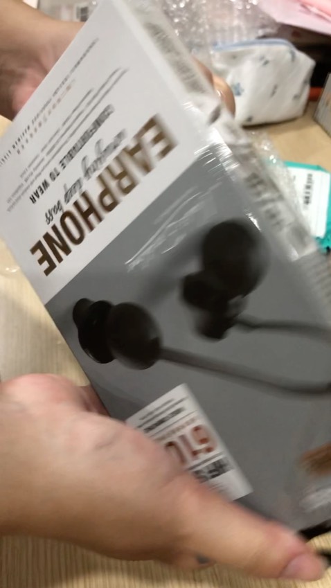 tai nghe ổn, chống ồn tốt nhưng không chỉnh được nút volume là sao vậy??!!