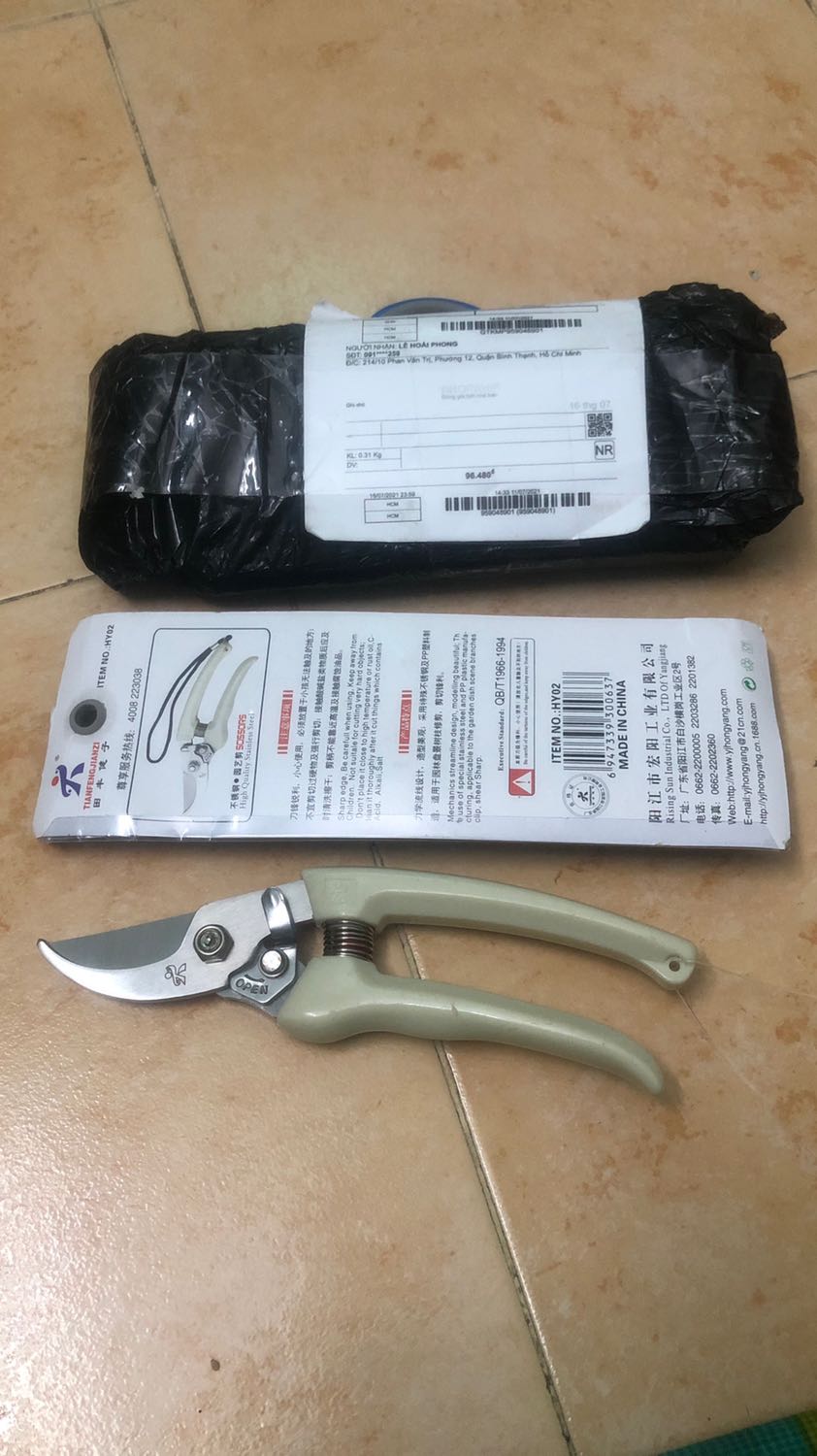 Đăng hàng này giao hàng khác. Shop bán hàng không uy tín. Đề nghị tiki xem xét lại shop này!