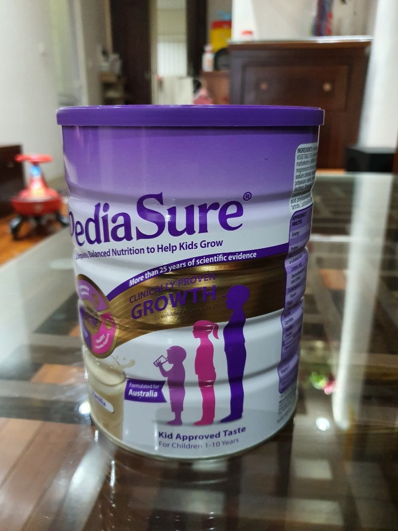 hàng nguyên đai. sữa thơm