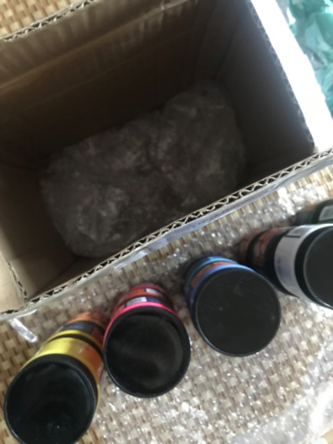 Ngồi viết đánh giá cho từng màu mỏi tay quá ạ ;-; mình đặt full 14 màu mà màu nào cũng tốt hết