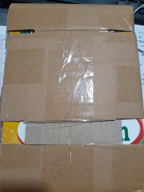 Đóng gói kĩ,giao hàng nhanh, sản phẩm nguyên vẹn và đẹp. Giá cả hợp lí. Nên mua