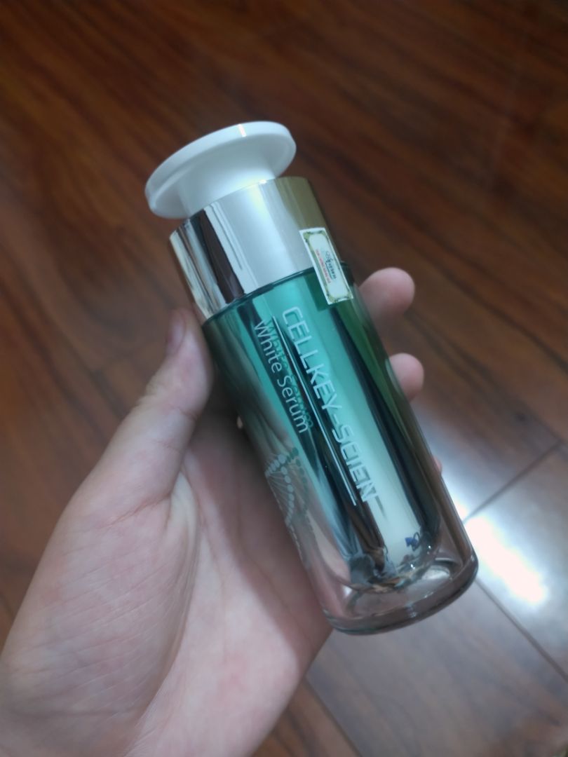 shop gói hàng cực cẩn thận, về đến tay vẫn còn nguyên vẹn không bị móp méo gì hết. Mùi thơn dịu không bị kích ứng da . Sản phầm quá tuyệt còn mua được lúc giá giảm siêu hời luôn. Thích lắm ý👍👍