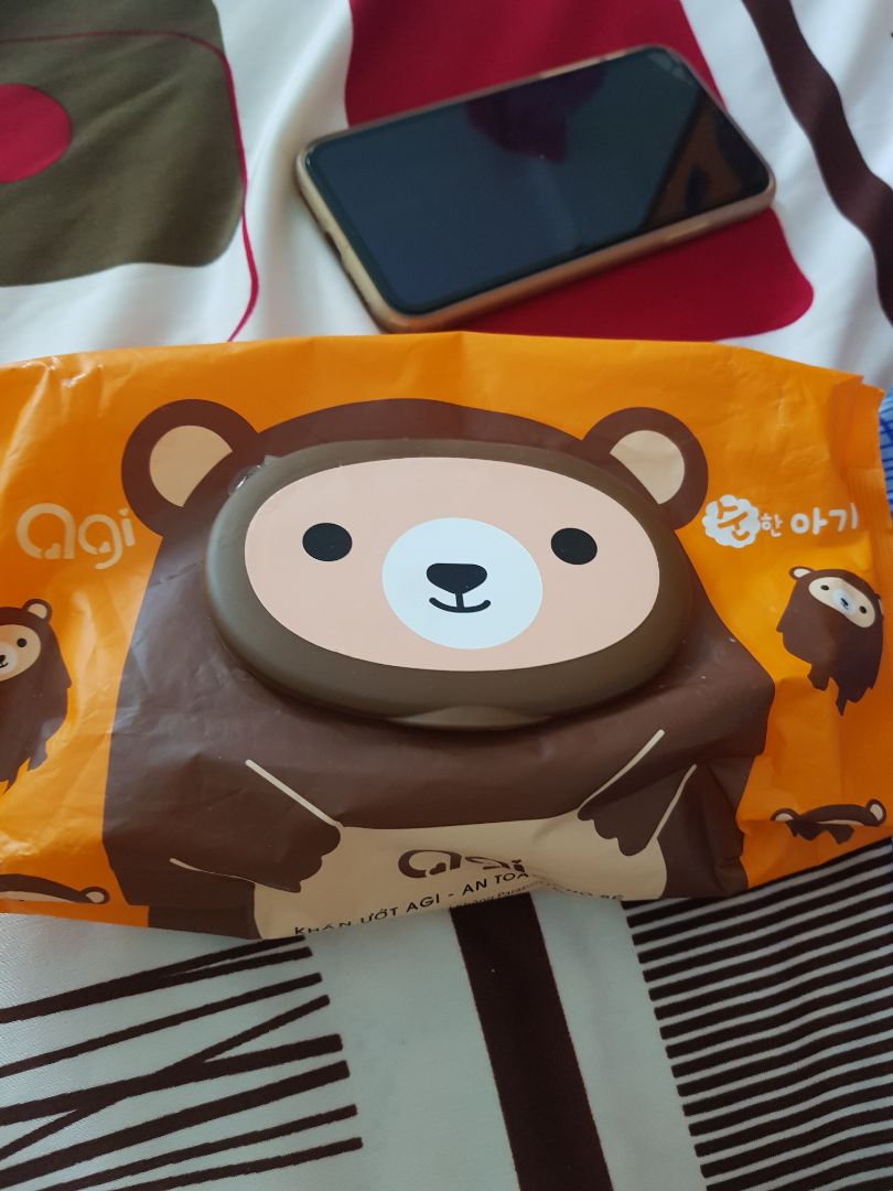 trước mình xài của aga mua ở con cưng thấy ok, lâu *** cho con ko bị hăm, nhưng xài loại này chưa được tuần *** con hăm đỏ, phải lấy khăn xô rửa và bôi hăm mới hết. lần sau rút kinh nghiệm trước mình xài của aga mua ở con cưng thấy ok, lâu *** cho con ko bị hăm, nhưng xài loại này chưa được tuần *** con hăm đỏ, phải lấy khăn xô rửa và bôi hăm mới hết. lần sau rút kinh nghiệm