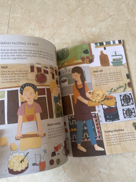 Sách có hình vẽ minh hoạ rất đẹp mắt, đọc xong chỉ muốn được đến nông trại như thế một lần trong đời để được trải nghiệm 😆