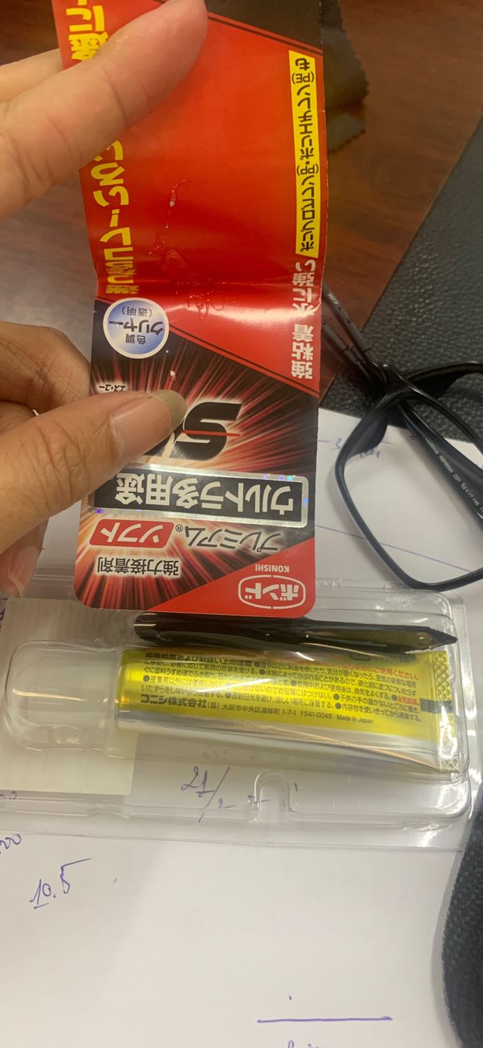 Keo ko dính như quảng cáo 10s , để rất lâu cũng ko dính . Thua xa 502 nữa