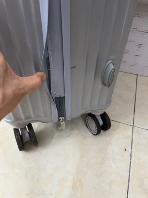 Sản phẩm k như mong đợi. Mới dùng 1 lần mà tét chỉ ròi