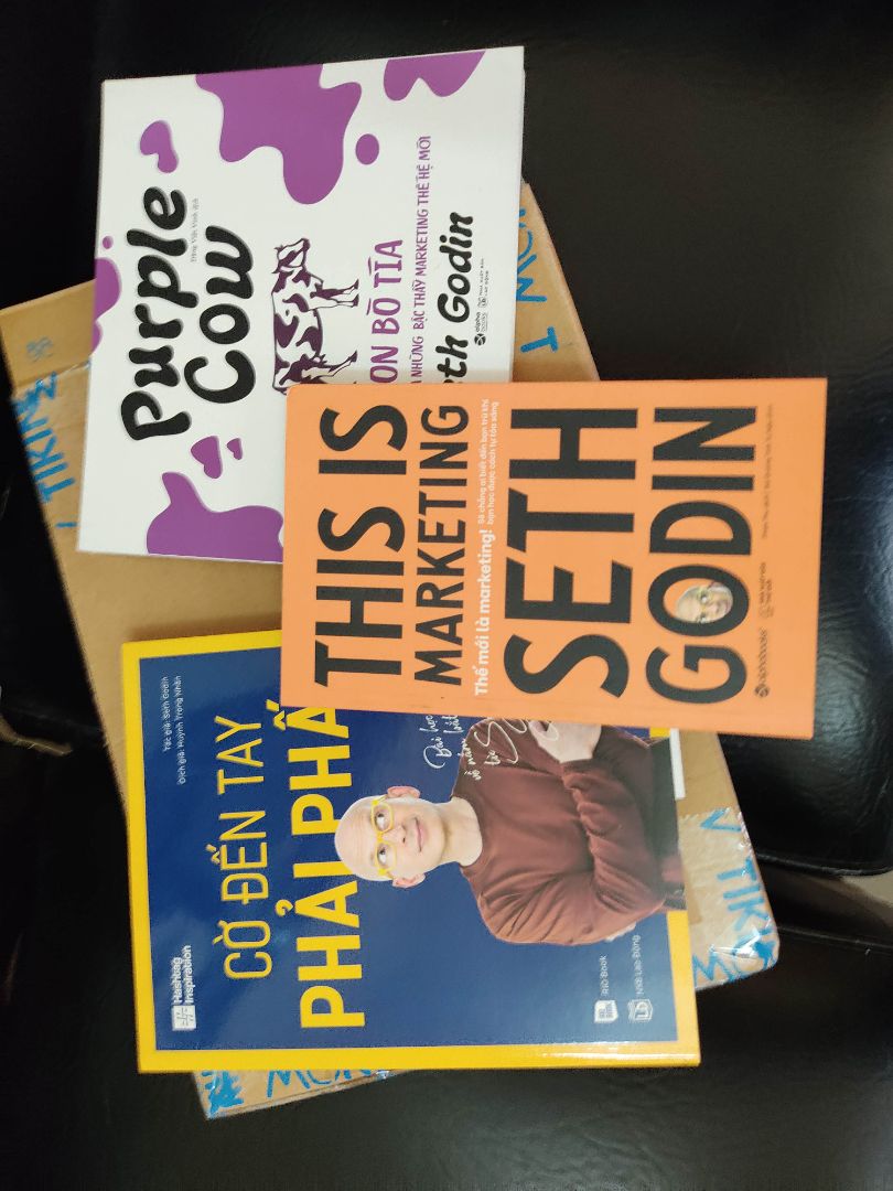 Tiki giao hàng nhanh. Sách đẹp. nội dung hấp dẫn. Nhân viên giao hàng rất thân thiện, nhiệt tình. Cảm ơn TiKi