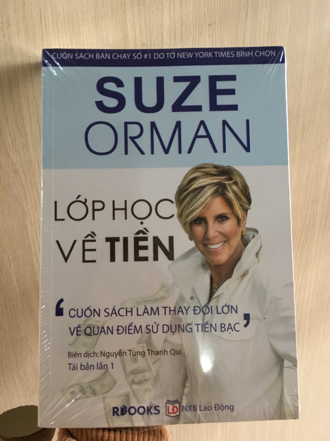 Tôi nay cũng đã đến tuổi, cũng cần phải tính tới chuyện nghỉ hưu nhưng tôi cũng rất lo ngại về chuyện tiền bạc. Phần đầu của cuốn này không hợp với tôi lắm nên tôi bỏ qua, đến phần sau tôi vừa đọc vừa gật gù. Tác giả viết rất chân thật và dễ hiểu. Tôi sẽ tặng cuốn này cho thằng con trai lớn vì nó sắp tốt nghiệp và đi làm rồi.