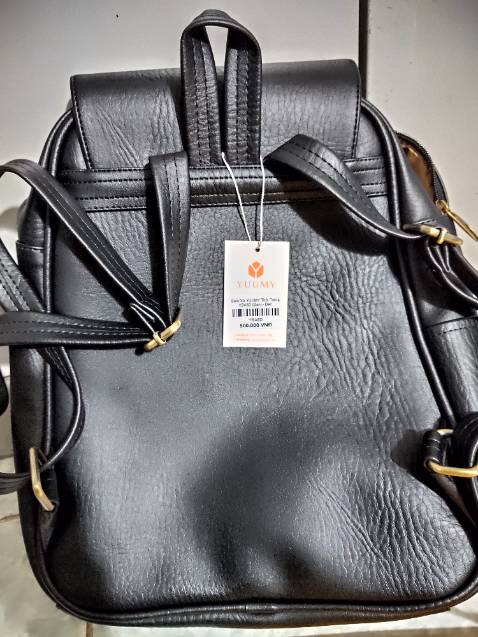 Hàng y hình. Đường may rất chắc chắn. Ba lô khá to và hơi nặng nhưng đáng để mua ạ. Sẽ ủng hộ và giới thiệu kh cho shop