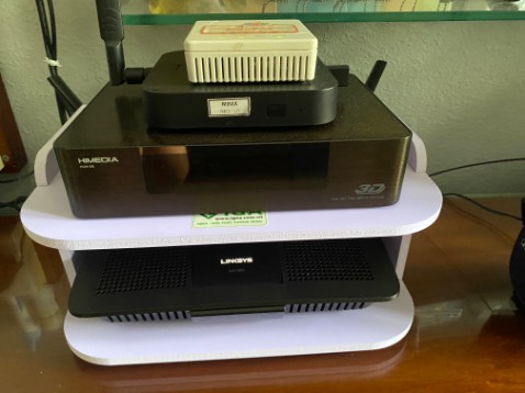 Chất liệu nhẹ, làm chuẩn, chất lượng ổn so với tầm giá