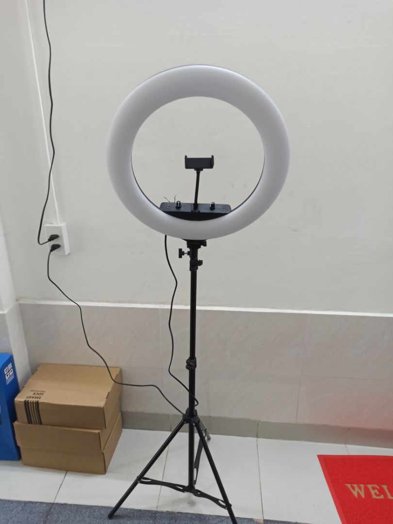 giao hàng nhanh, đầy đủ, chất lượng và giá tốt