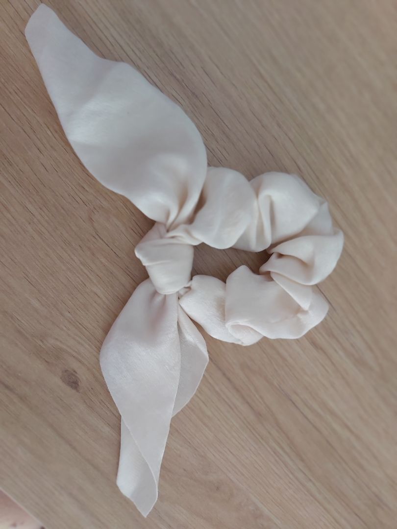 Hàng dễ thương xinh xắn như hình
Giá tốt, giao hàng nhanh