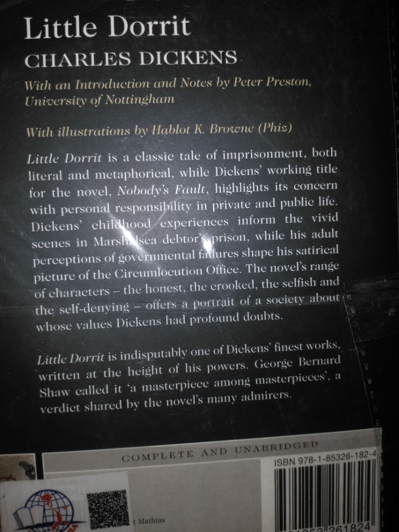 sách hay, đều là những tựa hay và được đón đọc nhiều nhất của charles dickens. Shop chuẩn bị hàng cực kỳ chu đáo và kỹ lưỡng. Bên ngoài từng quyển còn được cẩn thận bọc nilon. Sách về tay mình phưng phức mùi giấy mới. Iu shop nhìu nhìu