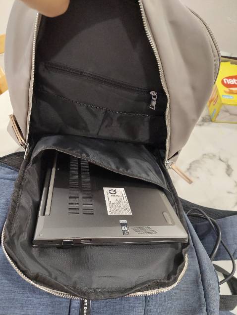 Balo ko đẹp như video, nhưng dùng cũng được