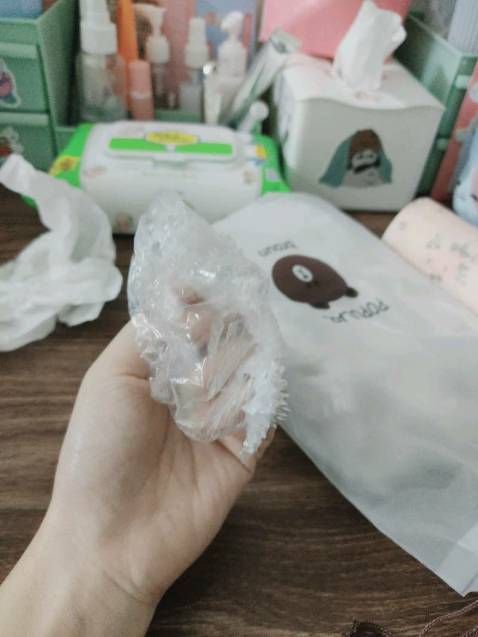 Đủ 100c. Rẻ mà tiện lắm luôn ý. K bị hôi. Bọc đồ ăn an toàn. Shop phục vụ tốt, giao nhanh