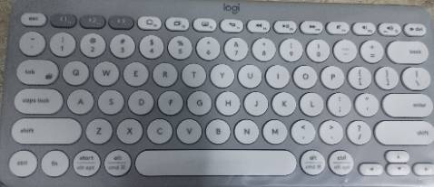 Bàn phím cầm khá nặng tay cảm giác như nguyên 1 khối vậy, màu xám siêu đẹp, phím nảy gõ rất mượt và thích, không có ồn mấy nhưng mà phím cách vẫn kêu tạch tạch hơi to. Phím tròn và nhỏ lúc đầu chưa quen, sau cũng thấy bình thường.
Tiki giao hàng nhanh, nhân viên Viettelpost nhiệt tình. Ủng hộ 5* nha Bàn phím cầm khá nặng tay cảm giác như nguyên 1 khối vậy, màu xám siêu đẹp, phím nảy gõ rất mượt và thích, không có ồn mấy nhưng mà phím cách vẫn kêu tạch tạch hơi to. Phím tròn và nhỏ lúc đầu chưa quen, sau cũng thấy bình thường.
Tiki giao hàng nhanh, nhân viên Viettelpost nhiệt tình. Ủng hộ 5* nha