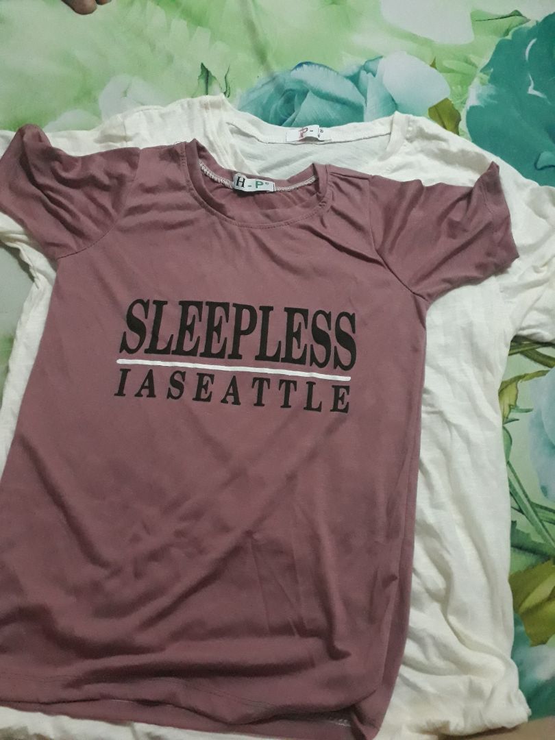 đặt mua 2 áo,cùng size M,nó giao 2size trên trời,ko vừa được áo nào.Đúng theo kiểu treo đầu dê bán thịt chó,kê giá cho cao rùi hạ xuống,thật hối hận khi mua sản phẩm này.Áo còn thua hàng 3ao 100k.Một trang bán hàng TIKI mà bán những sp như thế này mất hết uy tín và chất lượng.Tôi ko bao giờ muốn mua quần áo trên mạng nữa