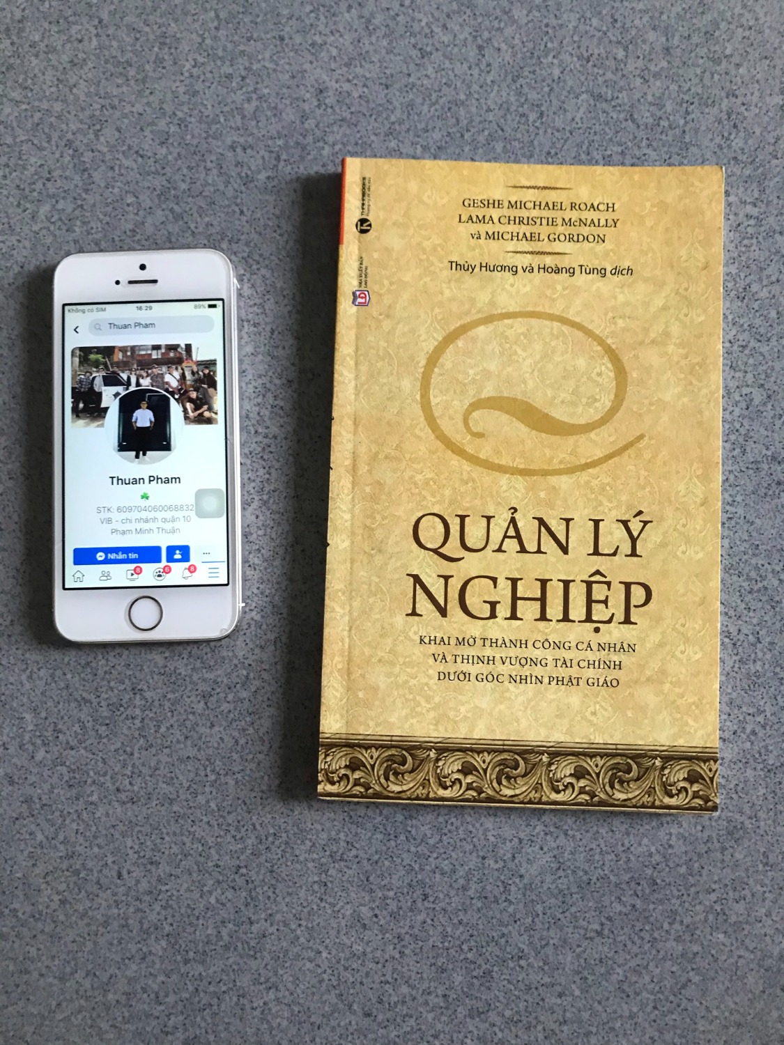 Sách mang tính hàn lâm cao, từ ngữ dịch hơi làm rối não, tóm lại đọc xong thấy hơi ***
Mua sách Tiki thì luôn an tâm về chất lượng sách, giao hàng cực nhanh, đóng gói cẩn thận, xứng đáng 5*
