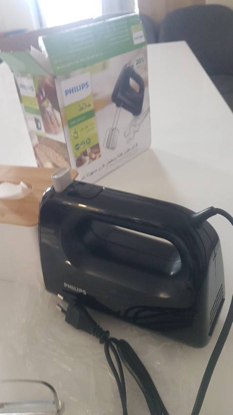 Tôi chấp nhận mua mắc hơn để mua màu trắng mà nhận hàng màu đen. Đúng là đổi trắng thay đen. Rất không hài lòng.