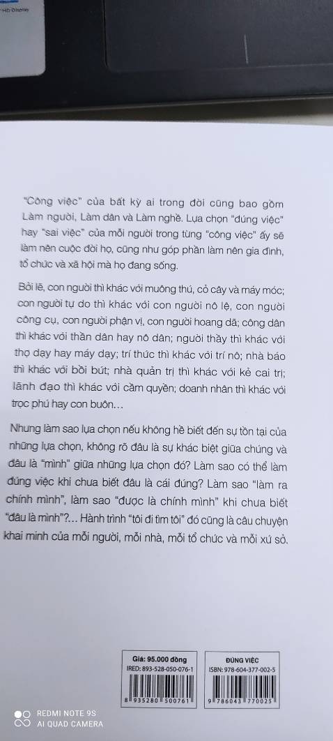 Sách đẹp, bao gói chắc chắn