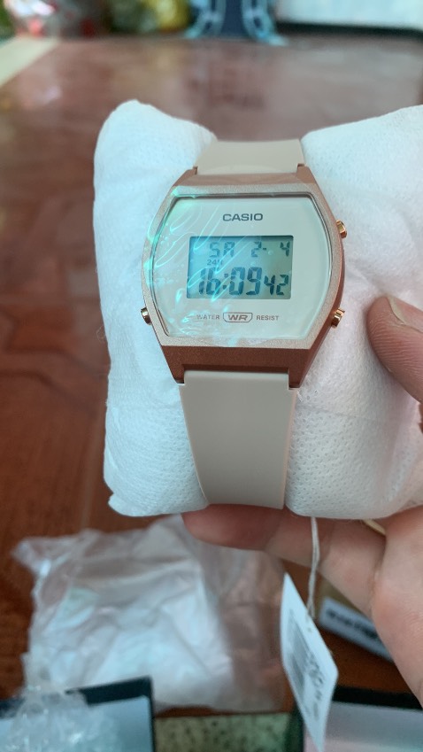 Đẹp. Mà ko phải màu hồng nên cho 4*