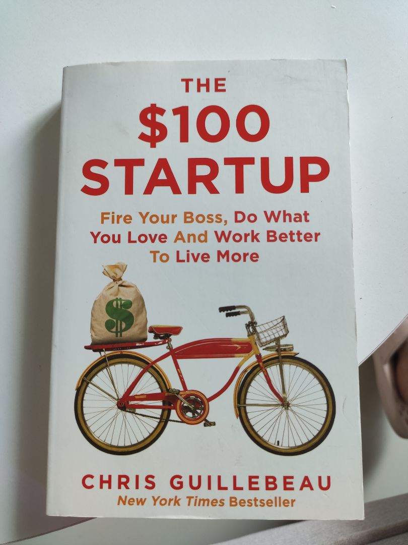 Quyển mình nhận được hơi nhăn nhưng nhìn vẫn mới. Nội dung sách khá đầy đủ, giúp ích cả về kĩ năng lẫn mindset cho những ai đang muốn tu