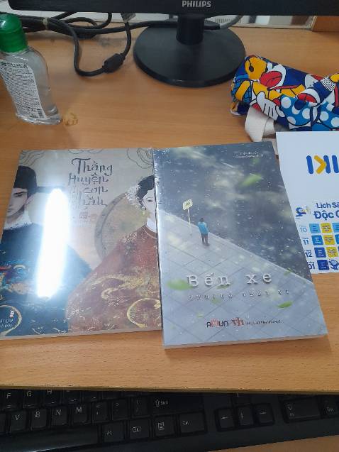 Sách đẹp giao nhanh sách còn seal nha 
Nd thì e chưa đọc nên chưa đánh giá nào đọc xong e quay lại