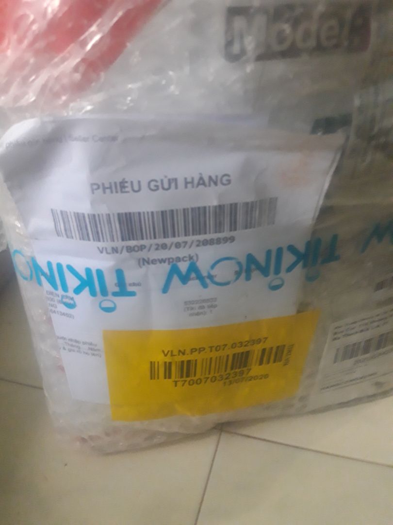 máy tốt nhưng gửi nhầm hàng đặt bt27 mà gửi bt23 yêu cầu đổi trả mong tiki giải quyết.cảm ơn