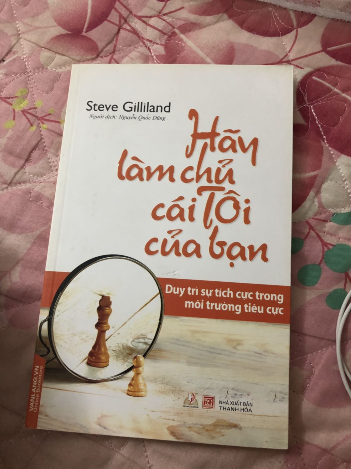Quyến sách thực sự y nghĩa và đây là lần thứ hai mình mua quyển này vì quyển trước tặng bạn rồi. Sẽ giúp bạn cân bằng cuộc sống vừa rẺ lại ý nghĩa