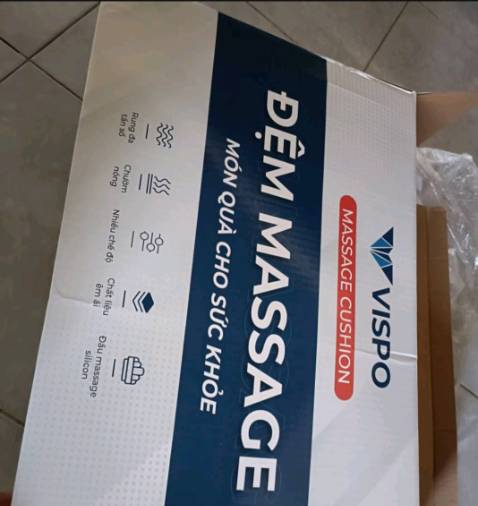 Đệm masage dùng rất thích, đóng gói đẹp và chắc chắn. Hợp làm quà tặng. Thích phần gối của đệm này massage bi dùng cổ vai gáy rất thích luôn, tháo rời được nên dùng khá tiện. Thêm loa bluetooth khá lạ nghe ổn nha. Mẫu này dùng nằm massage hợp lý