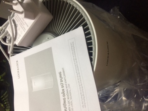 Máy lọc rất tốt đúng như mô tả, để quạt ở chế độ cao thì ồn nhưng để chế độ ngủ và thấp thì ít nghe tiếng hơn