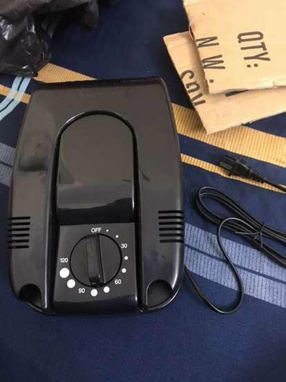 to hơn mình tưởng, nóng sấy cũng nhanh khô có hẹn giờ nên rất yên tâm. nên mua nhé giày dép thơm tho bền hơn hẳn dù có đi mưa về cũng yên tâm vì đã có máy để sấy. giao nhanh shop tư vấn kỹ