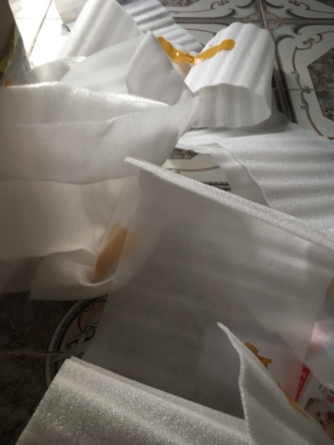 Ưng nhé. Nhỏ xinh đáng iêu. Tiki gói hàng đúng chuẩn. Hok biết là bao nhiêu lớp giấy với xốp nữa 😁😅