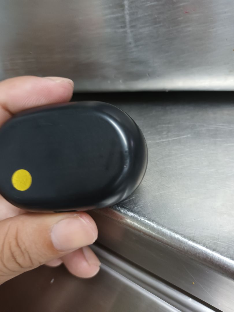 Đọc sách đối với nhiều người là một việc nhàm chán, thậm chí là một cực hình. Phần đông người Việt Nam sau khi học xong phổ thông hoặc đại học, nhất là sau khi đã lập gia đình và có con cái, thường không bao giờ cầm đến một cuốn sách nào nữa.