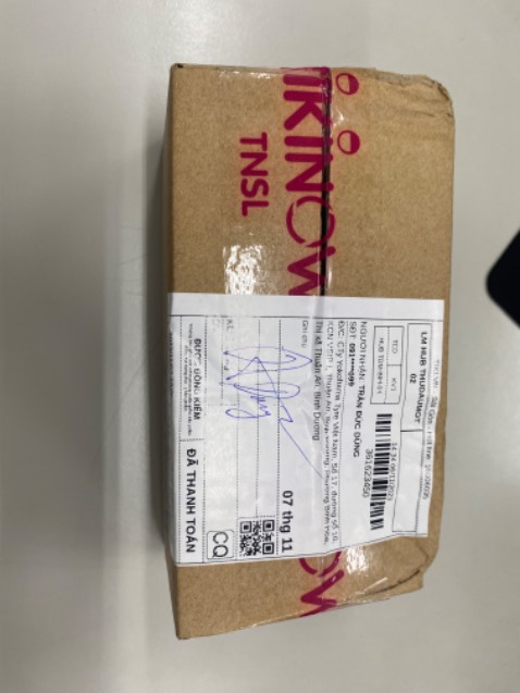 Giao hàng cực nhanh, sản phẩm giống như mô tả, loại 2300mA nhưng giá chỉ 159k/cặp cực rẻ so với *** và ***. Hi vọng tiki lấy lại được niềm tin và uy tín của khách hàng.