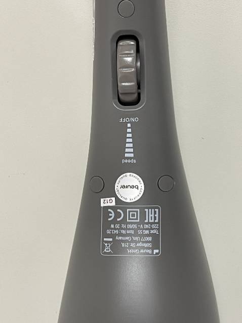 Đã nhận được hàng, sản phẩm nặng, chắc chắn, cầm đầm tay, đóng gói cẩn thận, giao hàng nhanh. Rất hài lòng.