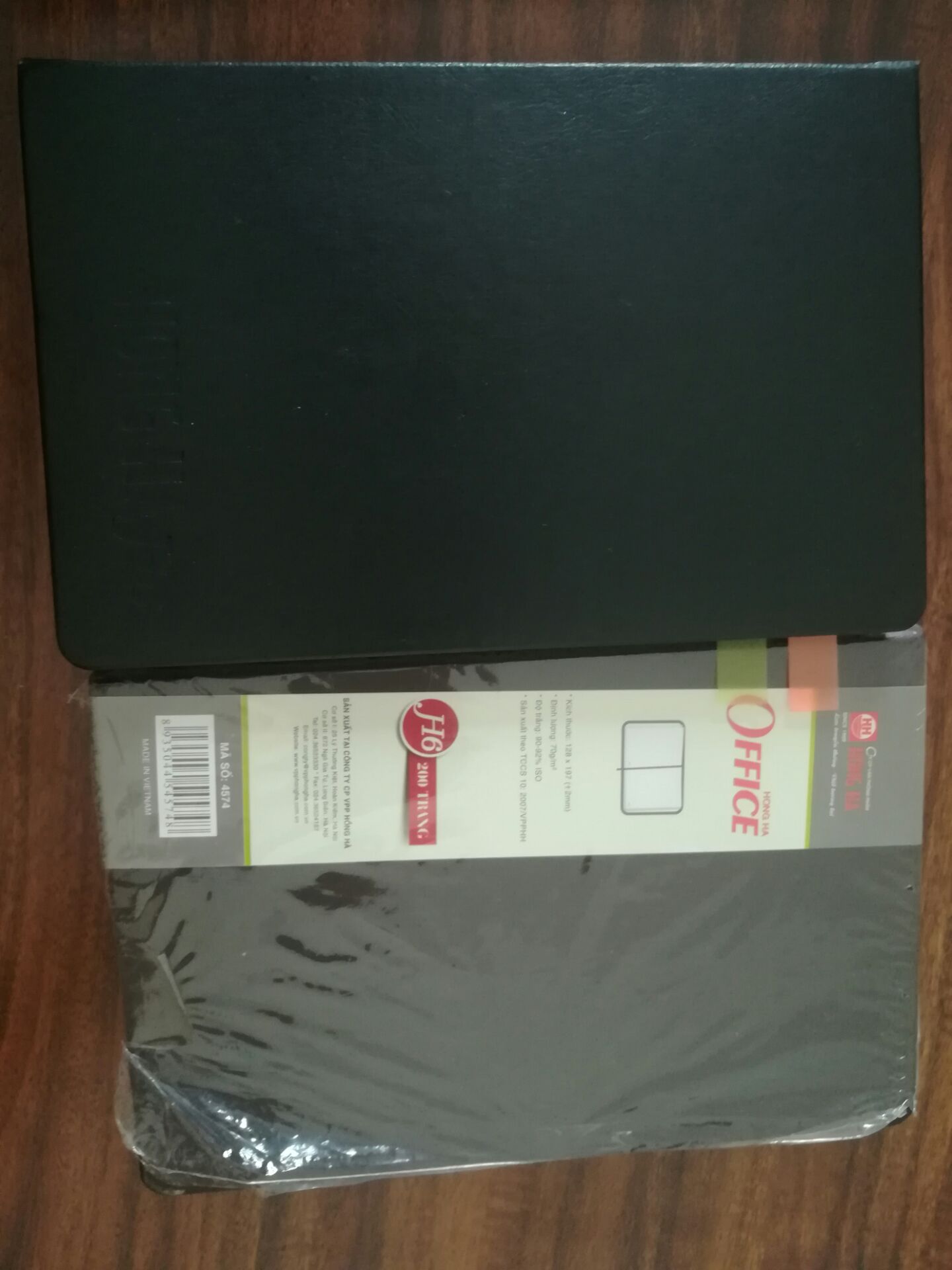 lần nào cũng mua của Hồng Hà qua Tiki, người Việt ủng hộ hàng Việt! :) cảm ơn Tiki