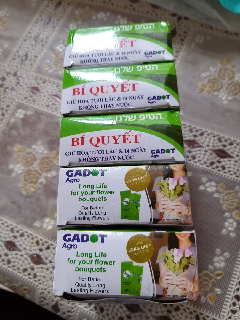 Cực kỳ hài lòng chất lượng tốt, giữ màu hoa tươi được hơn tuần