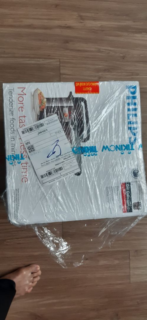 hàng giao nhanh đúng như quảng cáo, đóng gói cẩn thận, phụ kiện đầy đủ, đã dùng thử vài chức năng thấy ok