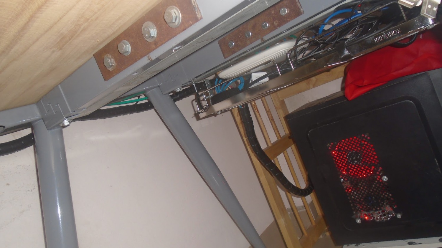 Chất lượng sản phẩm tốt, đủ để bọc dây kết nối máy tính.