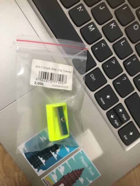 Giao sai hàng huhu
Đặt 1 mẫu giao 1 mẫu