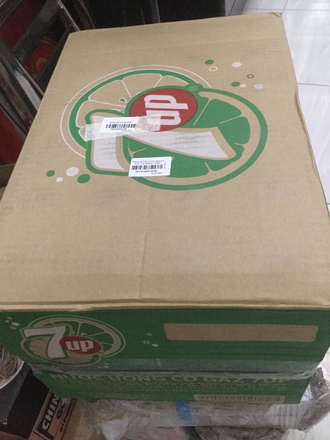 Mới bắt đầu dùng tiki nhưng khá hài lòng, có lẽ vì mua ở shop tiki trading nên hàng hoá yên tâm, giao hàng cũng nhanh, đóng gói cẩn thận, mong tiki có nhiều ưu đãi hơn, thùng 7 up date tới t5/2022