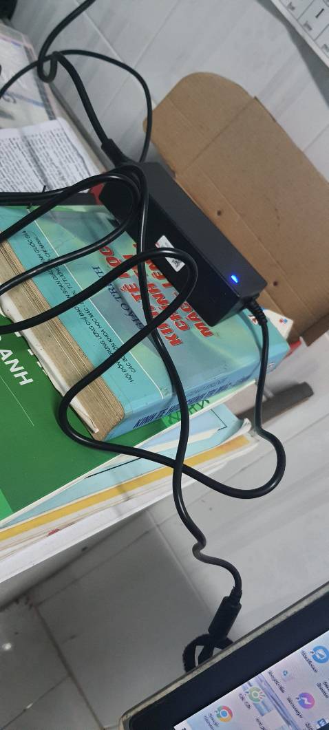 Giao đúng mẫu, tích hợp ổn với laptop
Nên mua