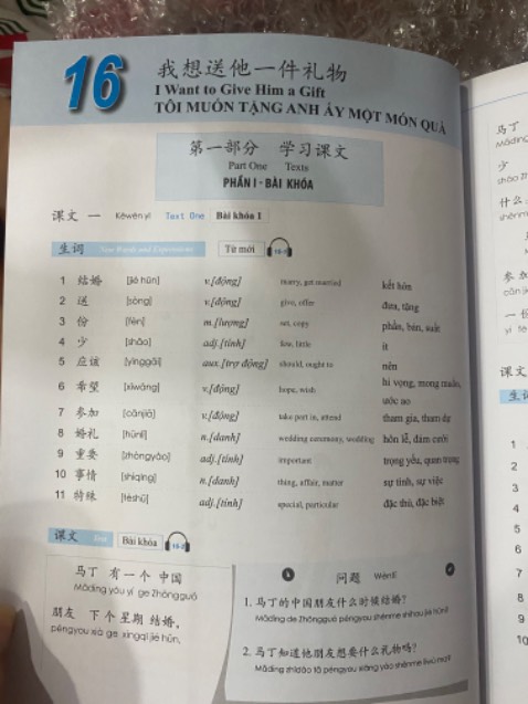 sách ok ạ hy vọng luôn chăm chỉ để học được tới hsk4