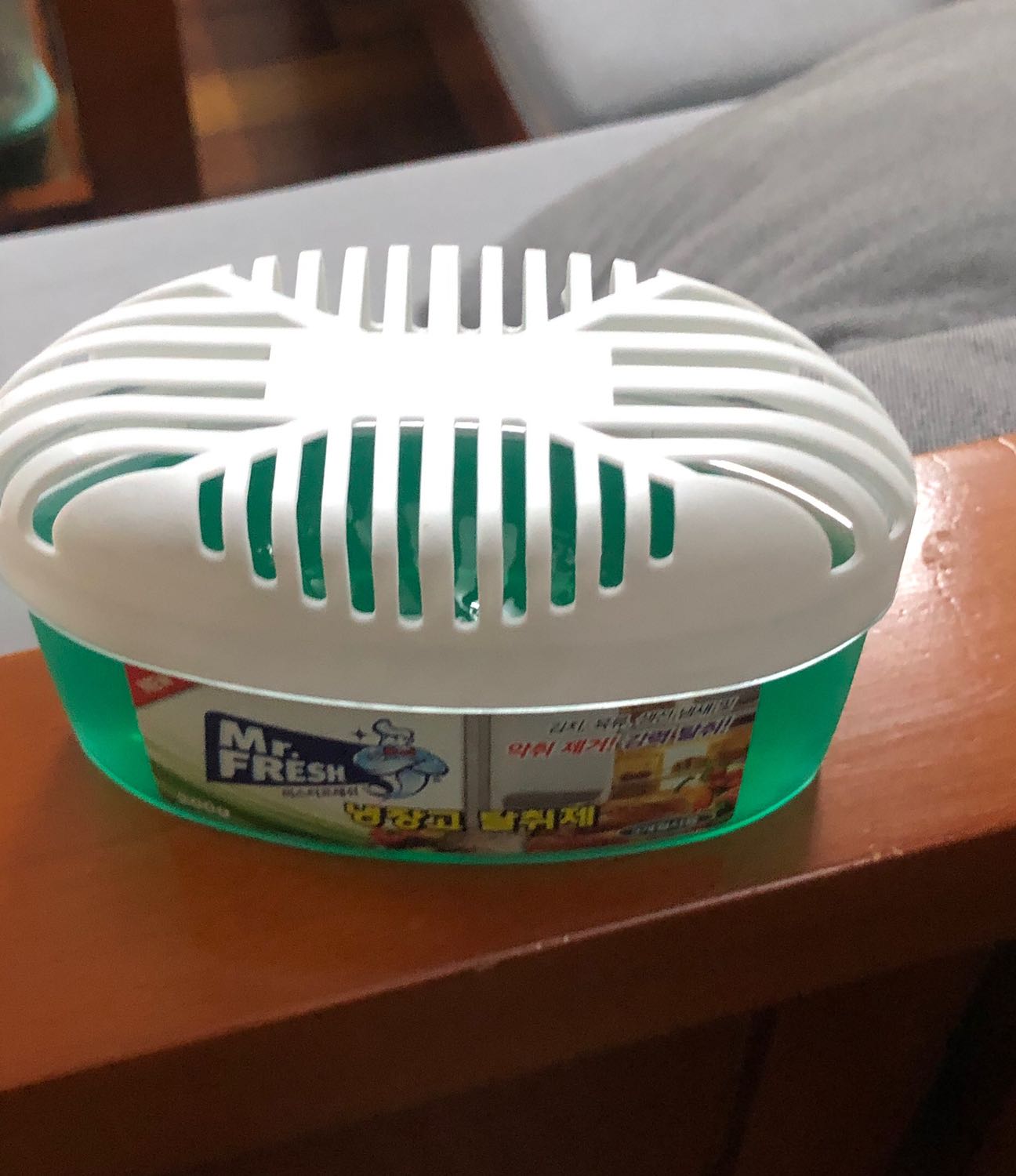 Giao hàng không đúng với sản phẩm mình đặt. Đặt 1 loại giao 1 loại rẻ tiền hơn