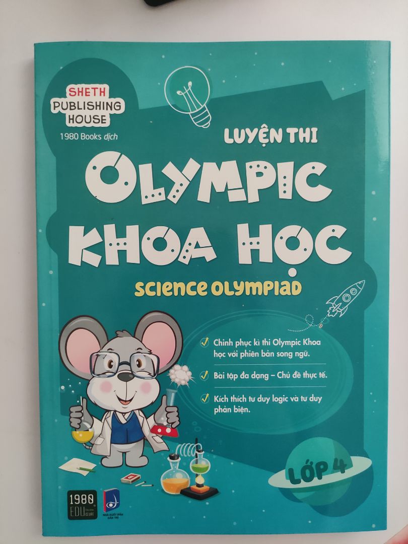 sách đẹp, giao hàng nhanh chóng, mua được giá sale.