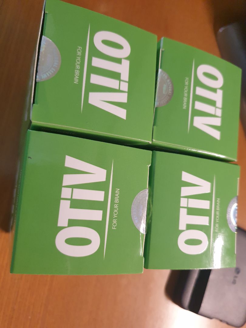 Thuốc chính hãng của Eco. Đóng hộp và bao bì đều có logo Eco nhưng các hộp thuốc đều không cho tích điểm.