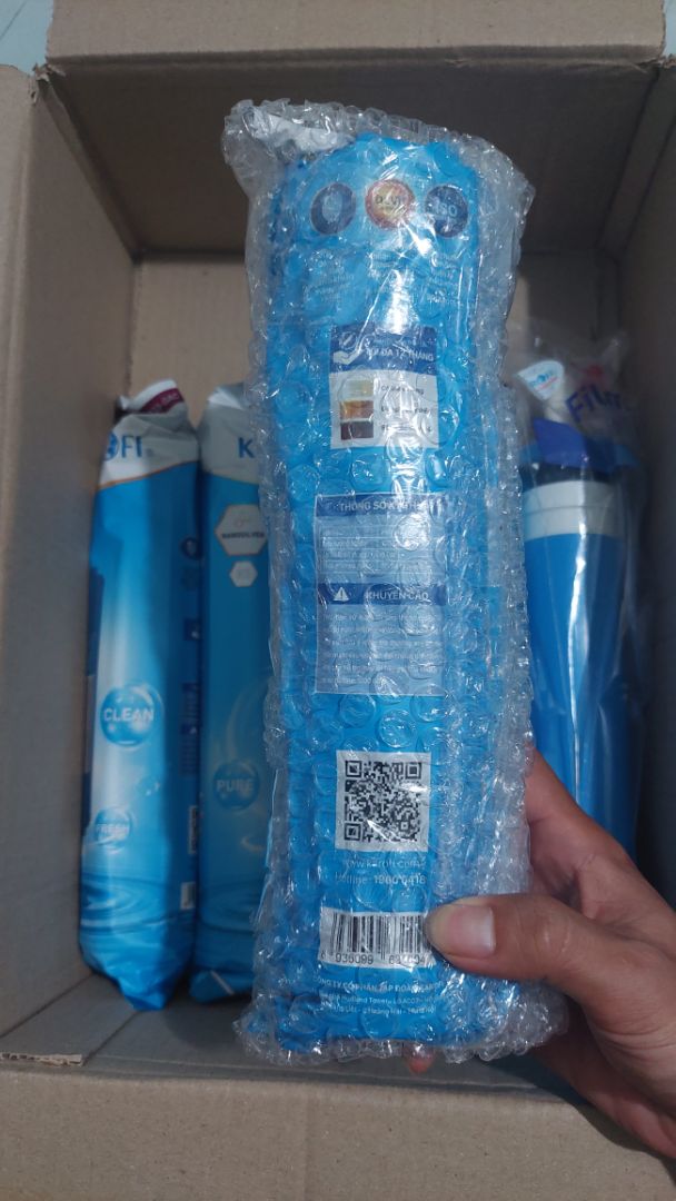 Hài lòng về sản phẩm, được tặng thêm 1 lõi lọc số 1. Bên trong còn có giấy hướng dẫn và mô tả chi tiết thông tin các lõi lọc. Hàng đóng gói kỹ.
P/s: mình đánh giá 5 sao, nhưng do bấm nhầm ko sửa được. Hài lòng về sản phẩm, được tặng thêm 1 lõi lọc số 1. Bên trong còn có giấy hướng dẫn và mô tả chi tiết thông tin các lõi lọc. Hàng đóng gói kỹ.
P/s: mình đánh giá 5 sao, nhưng do bấm nhầm ko sửa được.