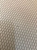 Tiki giao hàng nhanh. Nhưng hàng của shop chất lượng kém quá, lủng lỗ, chất lượng thảm kém như hình. Chất lượng phục vụ cũng kém, nhắn tin hỏi ko trả lời. Đề nghị Tiki + Shop xem lại dịch vụ khách hàng. Tôi rất không hài lòng với đơn hàng này. Cám ơn đã đọc phản ánh và xử lý!